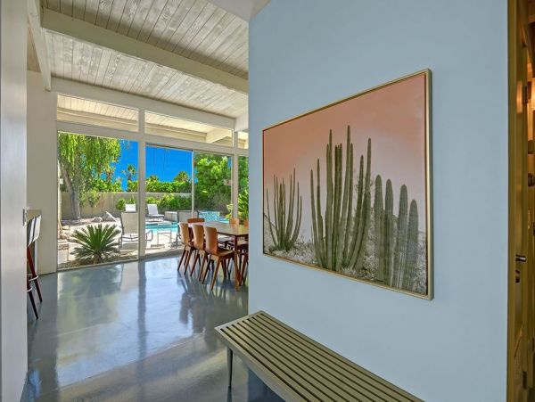 Four Bedroom Designer Home In Palms Springs