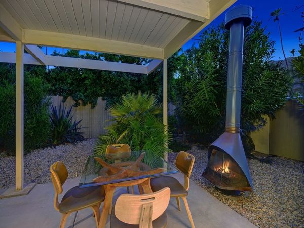 Four Bedroom Designer Home In Palms Springs