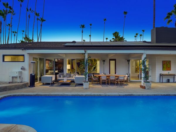 Palm Springs Home 991838