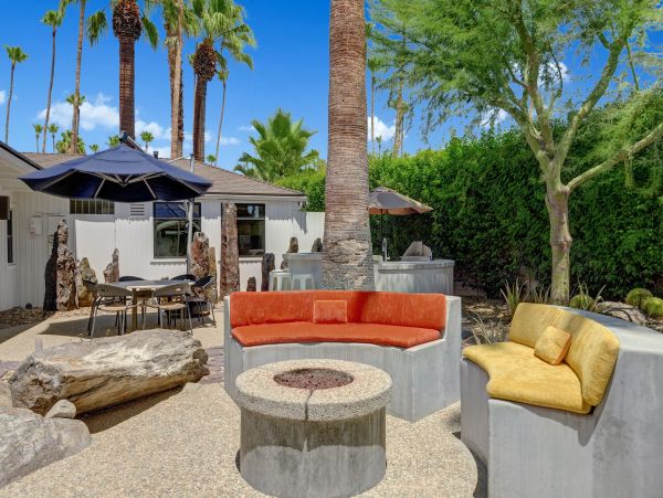 Palm Springs Home 991838
