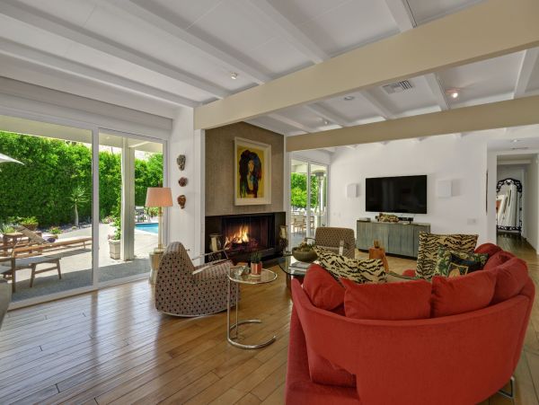Palm Springs Home 991838