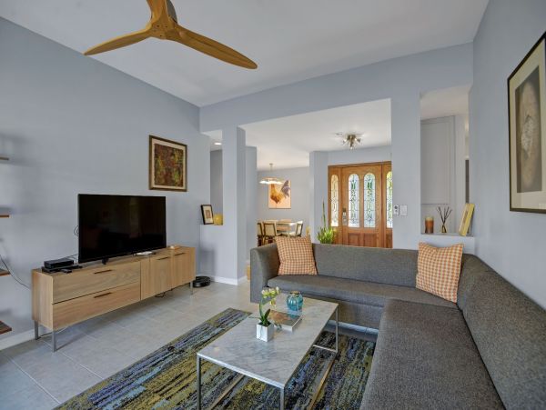 Palm Springs Home 991840