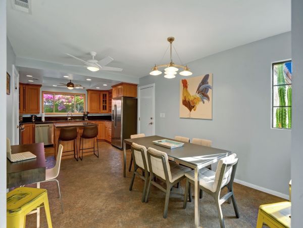 Palm Springs Home 991840
