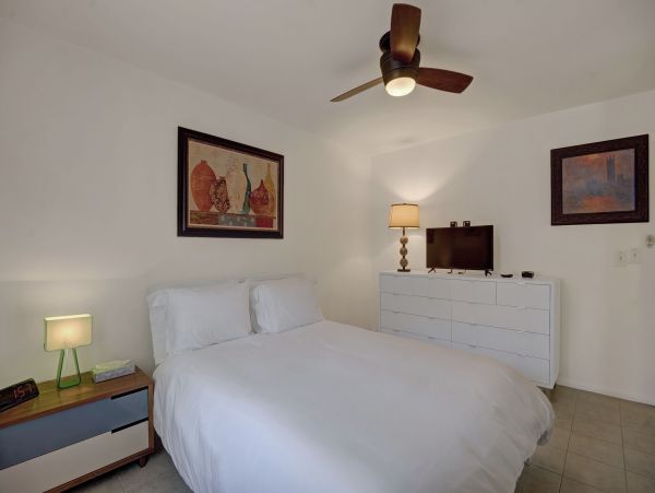 Palm Springs Home 991840