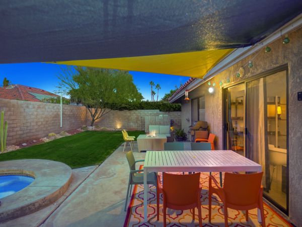 Palm Springs Home 991840