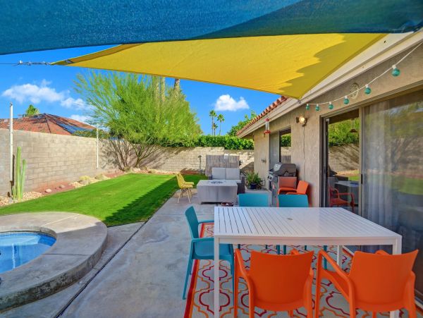 Palm Springs Home 991840