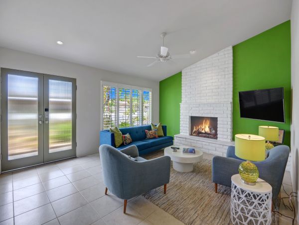 Palm Springs Home 991841