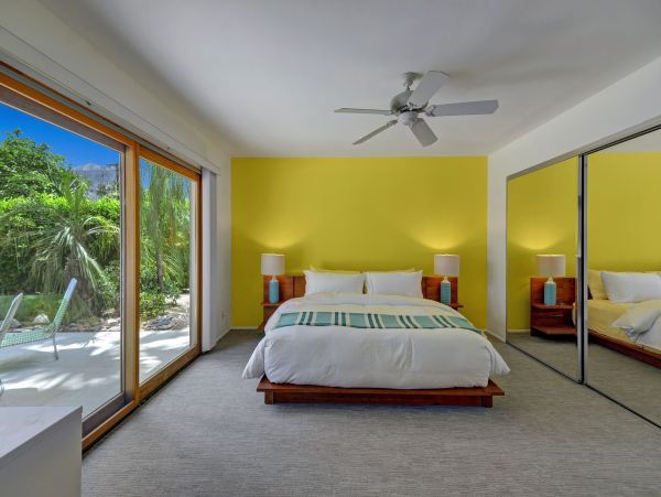 Palm Springs Home 991841