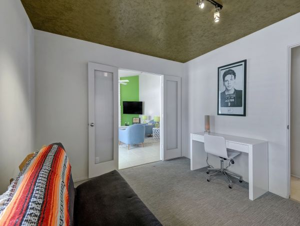 Palm Springs Home 991841