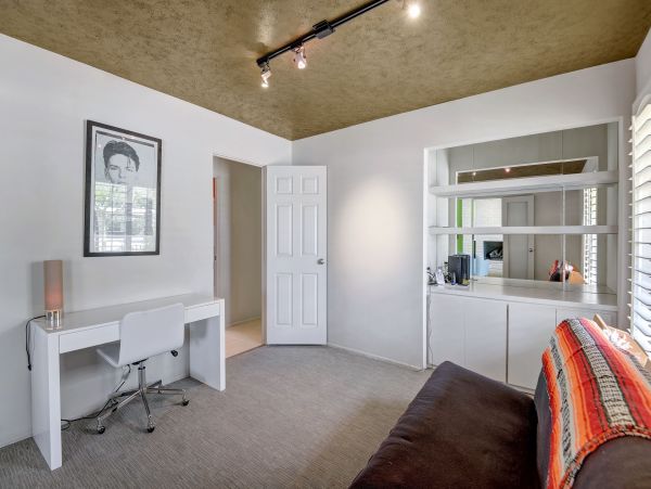 Palm Springs Home 991841
