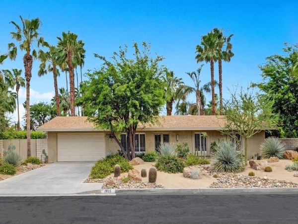 Palm Springs Home 991841