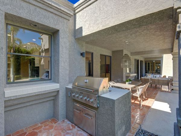Palm Springs Home 991845