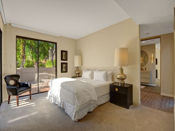 Palm Springs Home 991845