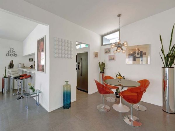 Charming Palm Springs Pool Vacation Home