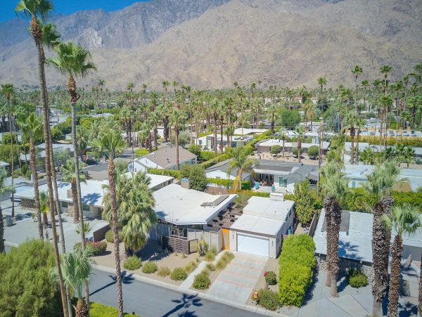 Palm Springs Home 991849