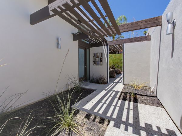 Palm Springs Home 991849