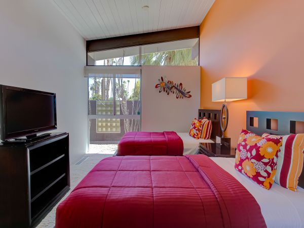 Palm Springs Home 991849