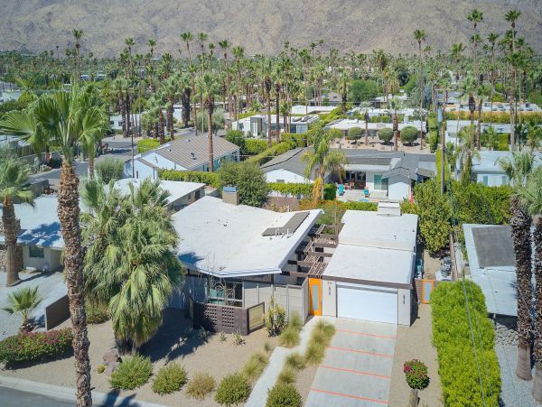 Palm Springs Home 991849
