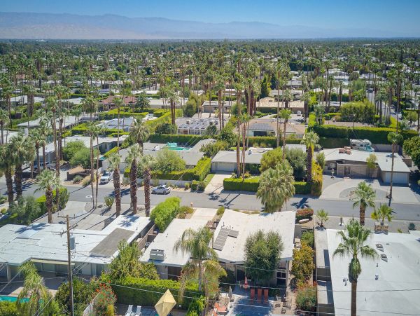 Palm Springs Home 991849