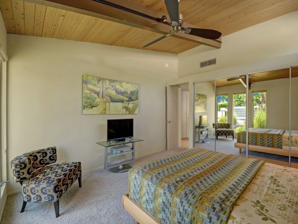 Palm Springs Home 991850