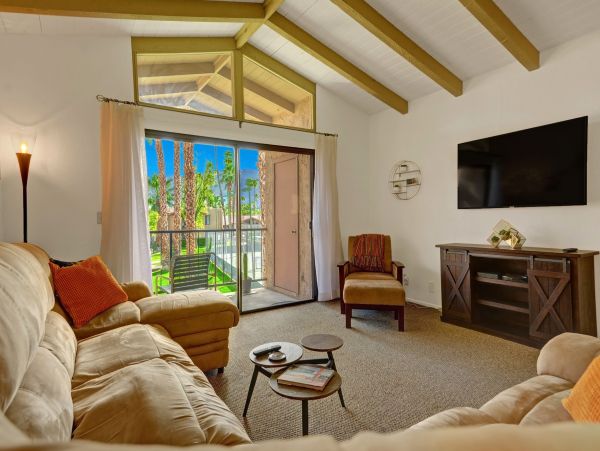 Palm Springs Condo 991854