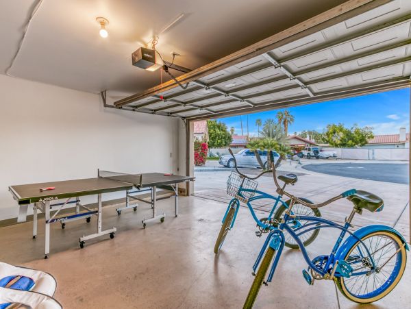 Palm Springs Home 991856