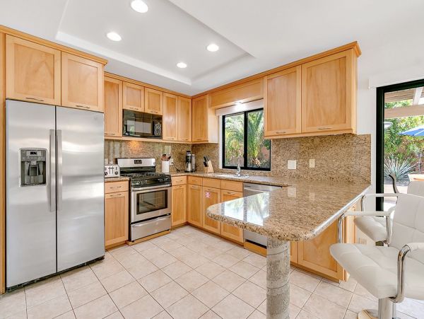 Palm Springs Home 991856