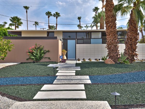 Sleek Minimalist Design Four Bedroom Home In Palm Springs
