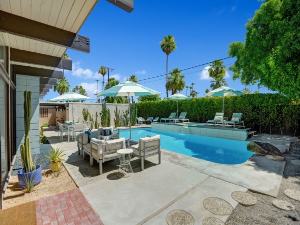Sleek Minimalist Design Four Bedroom Home In Palm Springs