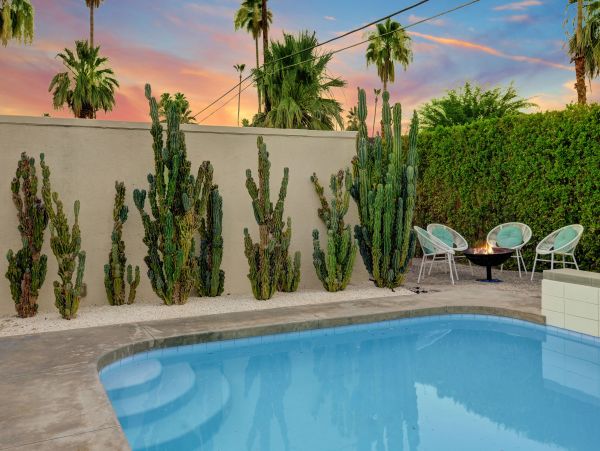 Sleek Minimalist Design Four Bedroom Home In Palm Springs
