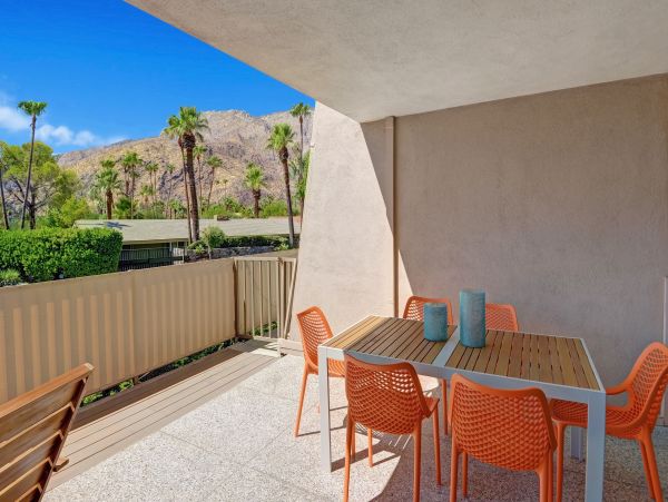 Palm Springs Condo 991858