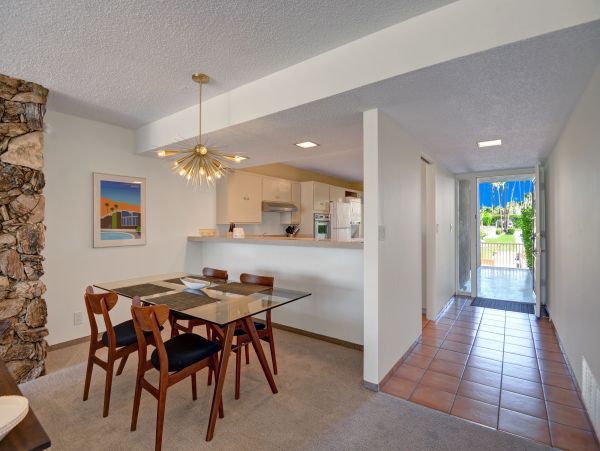 Palm Springs Condo 991858