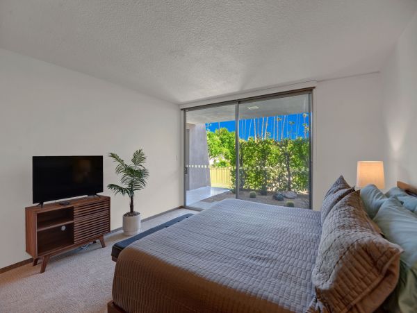 Palm Springs Condo 991858