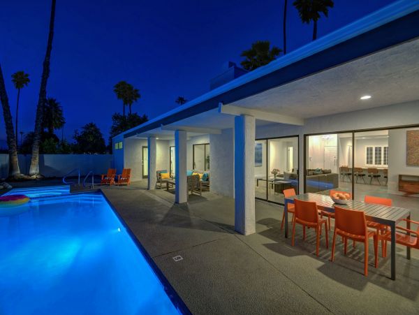 Palm Springs Home 991860