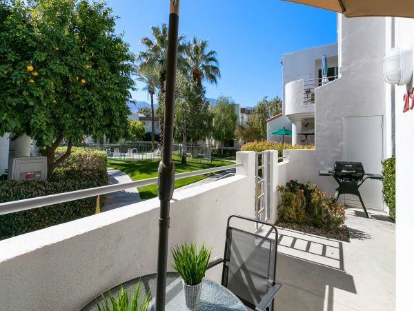 Palm Springs Condo 991861