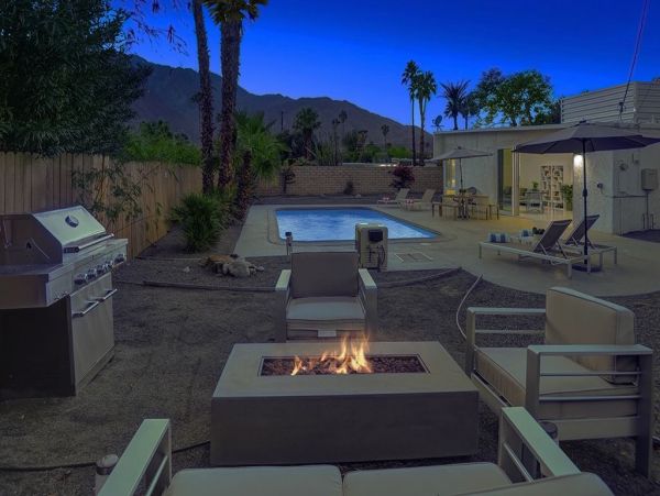 Palm Springs Home 991862