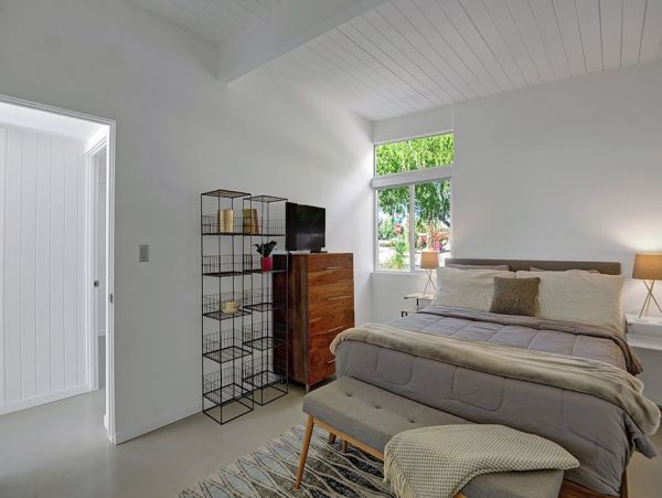 Palm Springs Home 991862