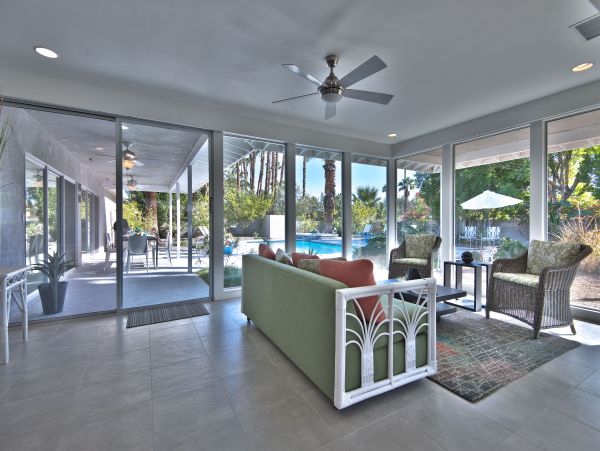 Palm Springs Home 991864