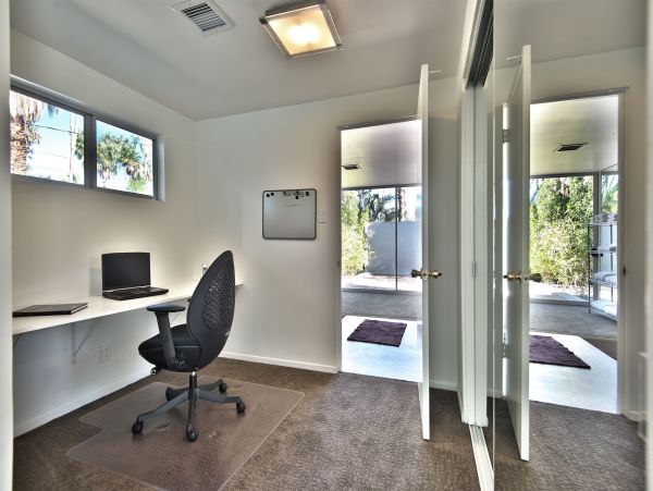 Palm Springs Home 991864