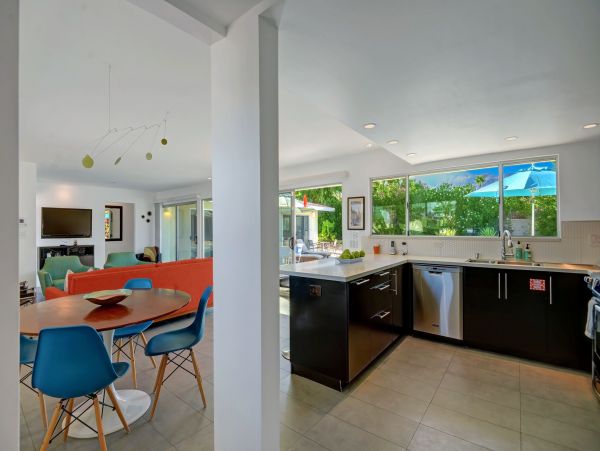 Palm Springs Home 991868