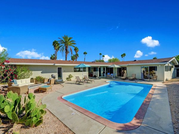 Palm Springs Home 991868
