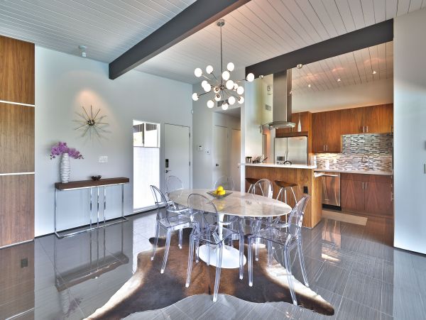 Palm Springs Home 991870