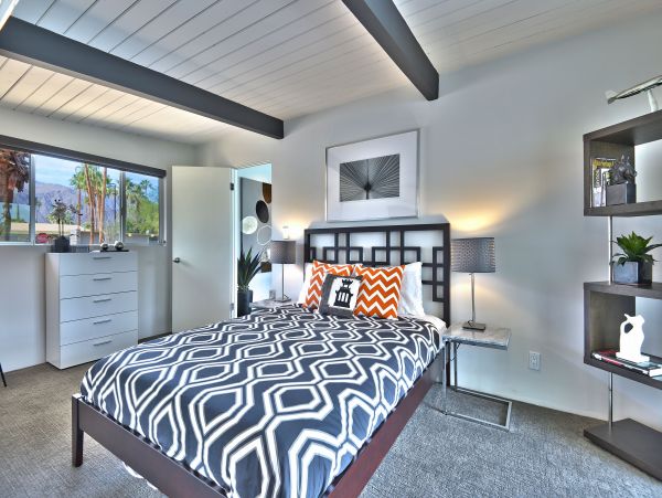 Palm Springs Home 991870