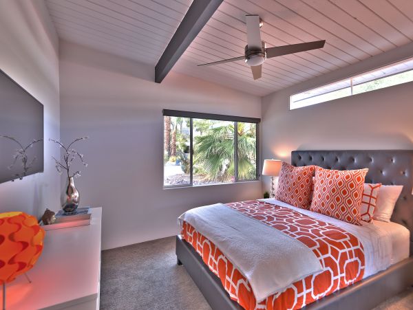 Palm Springs Home 991870