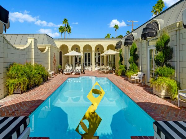 Palm Springs Home 991872