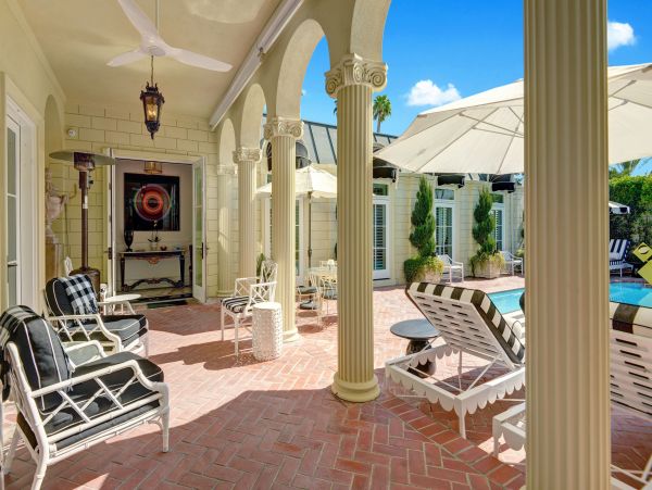Palm Springs Home 991872