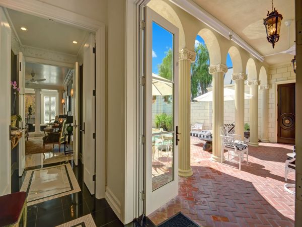 Palm Springs Home 991872