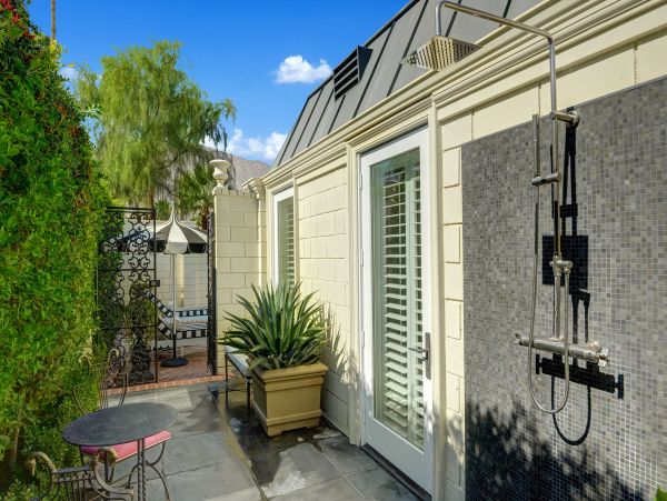Palm Springs Home 991872