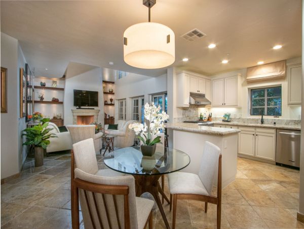 Palm Springs Home 991873