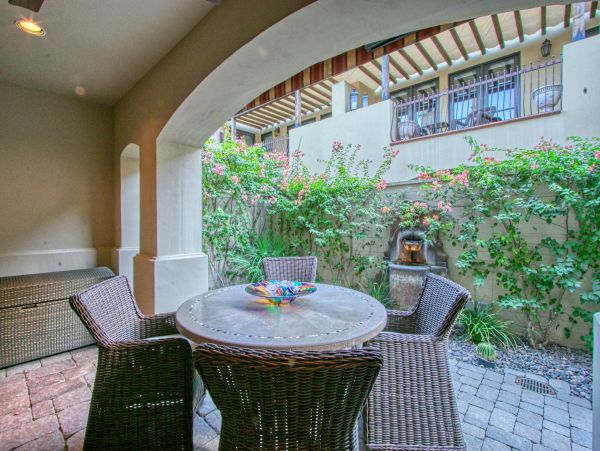 Palm Springs Home 991873